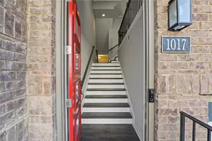 1017 Brandsford St NW, Atlanta, GA 30318 - Photo 11