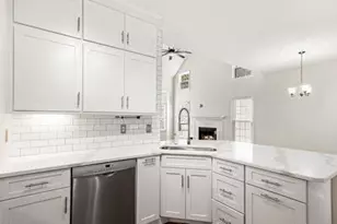 555 S Riversong Ln, Alpharetta, GA 30022 - Photo 13