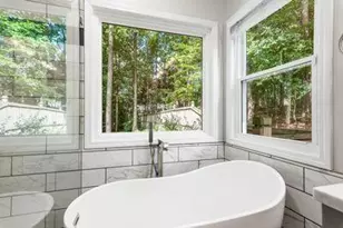 555 S Riversong Ln, Alpharetta, GA 30022 - Photo 23