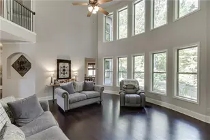 4245 Woodland Bank Blvd, Buford, GA 30518 - Photo 11