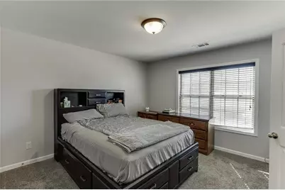 4245 Woodland Bank Boulevard, Buford, GA 30518 - Photo 33