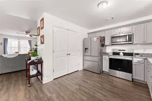 203 Russell Woods Dr, Mount Airy, GA 30563 - Photo 11