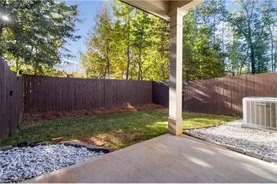 5655 Parkview Lane, Flowery Branch, GA 30542 - Photo 5