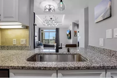 325 E Paces Ferry Road NE #1910, Atlanta, GA 30305 - Photo 9