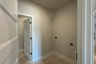 29 Rose Lake Ct, Hoschton, GA 30548 - Photo 11