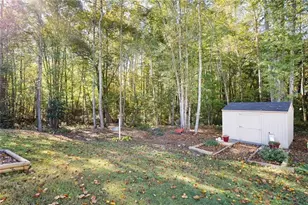 413 River Bluff Dr, Temple, GA 30179 - Photo 31