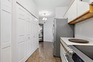 2499 Peachtree Rd NE, Atlanta, GA 30309 - Photo 11