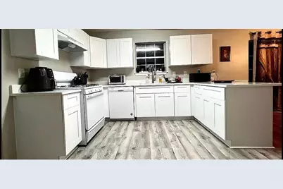 3267 Forrest Bluff Way, Lithonia, GA 30038 - Photo 3