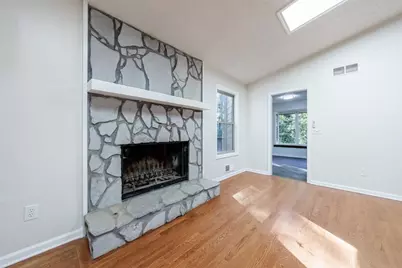 2864 Sudbury Court NW, Marietta, GA 30062 - Photo 9