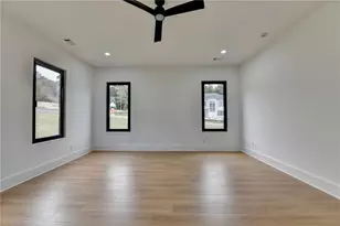 23 Deer Cyn Dr, Auburn, GA 30011 - Photo 23