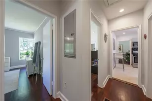 1920 W Forrest Ave W, Atlanta, GA 30344 - Photo 15