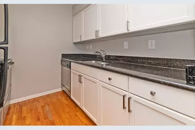 1150 Collier Road NW #B5, Atlanta, GA 30318 - Photo 11