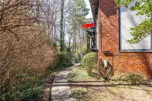 6851 Roswell Rd, Atlanta, GA 30328 - Photo 43
