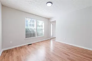 1800 Cres Hill Dr NW, Acworth, GA 30102 - Photo 11