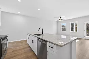 562 Madison St, Commerce, GA 30529 - Photo 15