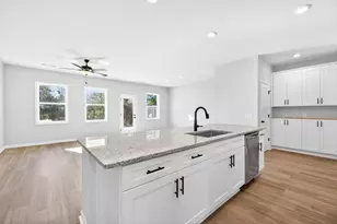 562 Madison St, Commerce, GA 30529 - Photo 7