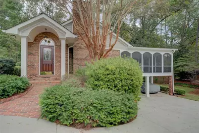 8 Crestwood Dr SW, Rome, GA 30165 - Photo 3