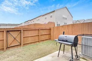 7788 Baron Rd, Fairburn, GA 30213 - Photo 15