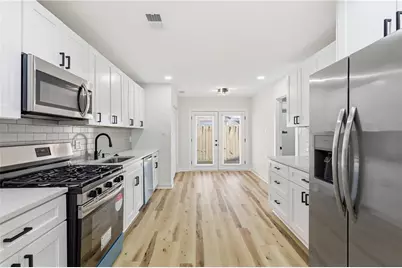 19 Robin Hood Drive, Savannah, GA 31406 - Photo 11