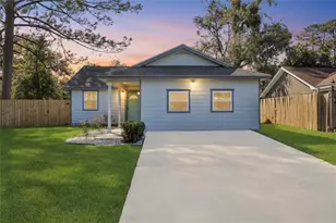 19 Robin Hood Dr, Savannah, GA 31406 - Photo 3