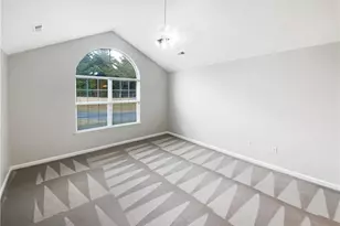 2252 Carefree Cir, Marietta, GA 30062 - Photo 7