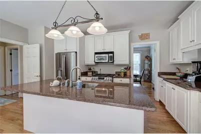 881 Park Manor Court NW, Marietta, GA 30064 - Photo 17