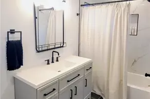 3267 Bonway Dr, Decatur, GA 30032 - Photo 9