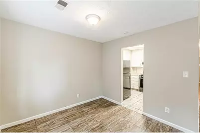 8685 Woodside Lane, Jonesboro, GA 30238 - Photo 13