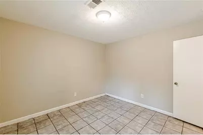 8685 Woodside Lane, Jonesboro, GA 30238 - Photo 31