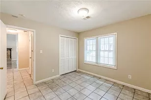 8685 Woodside Ln, Jonesboro, GA 30238 - Photo 33