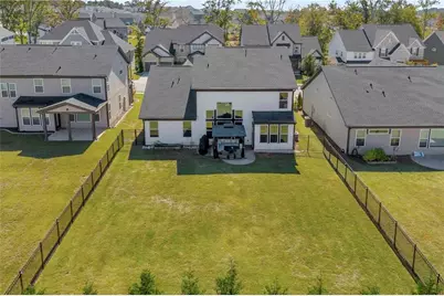 685 Michigan Circle, Hoschton, GA 30548 - Photo 3