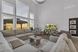 685 Michigan Cir, Hoschton, GA 30548 - Photo 9