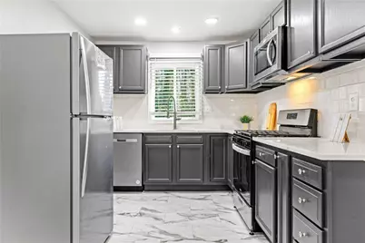 801 N Evelyn Place NW, Atlanta, GA 30318 - Photo 9