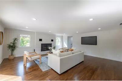 2555 McCurdy Way, Decatur, GA 30033 - Photo 15