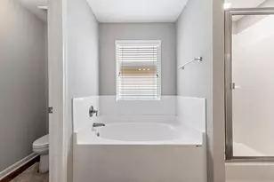 1010 Valley Rock Dr, Lithonia, GA 30058 - Photo 13