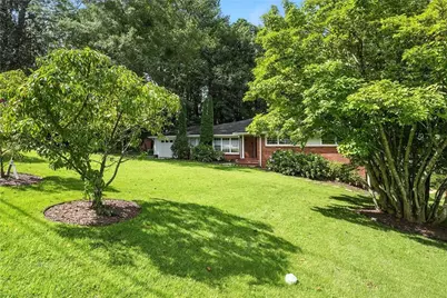 1152 Arborvista Drive NE, Atlanta, GA 30329 - Photo 3