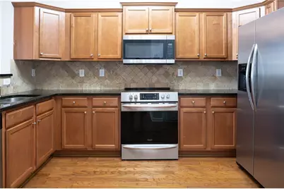 3090 Branham Drive, Dunwoody, GA 30360 - Photo 11