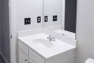 3090 Branham Dr, Dunwoody, GA 30360 - Photo 17