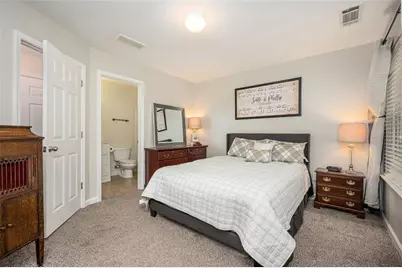 1761 Liberty Parkway NW, Atlanta, GA 30318 - Photo 27