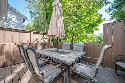 1761 Liberty Parkway NW, Atlanta, GA 30318 - Photo 19