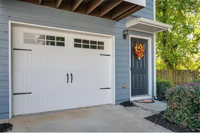 1761 Liberty Parkway NW, Atlanta, GA 30318 - Photo 29