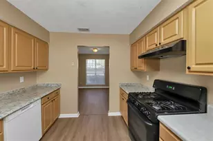 1260 Crestridge Ln, Riverdale, GA 30296 - Photo 11