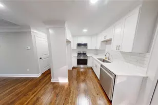 4834 Bartlett Rd, Forest Park, GA 30297 - Photo 7