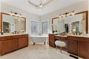 6005 Oakbury Ln, Suwanee, GA 30024 - Photo 37