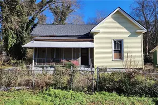 308 Perkins St NE, Rome, GA 30161 - Photo 1