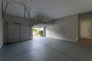 7402 Gossamer St, Union City, GA 30291 - Photo 33