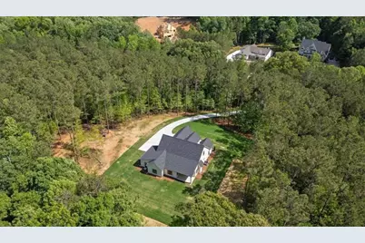 177 West Lake Boulevard, Carrollton, GA 30116 - Photo 3