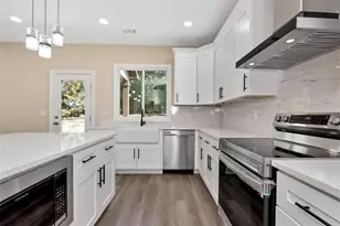 526 Whirlaway St, Jefferson, GA 30549 - Photo 9