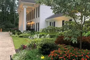 1700 Chartwell Trace, Stone Mountain, GA 30087 - Photo 7