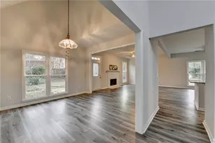 832 Stansbury Dr, Marietta, GA 30066 - Photo 11